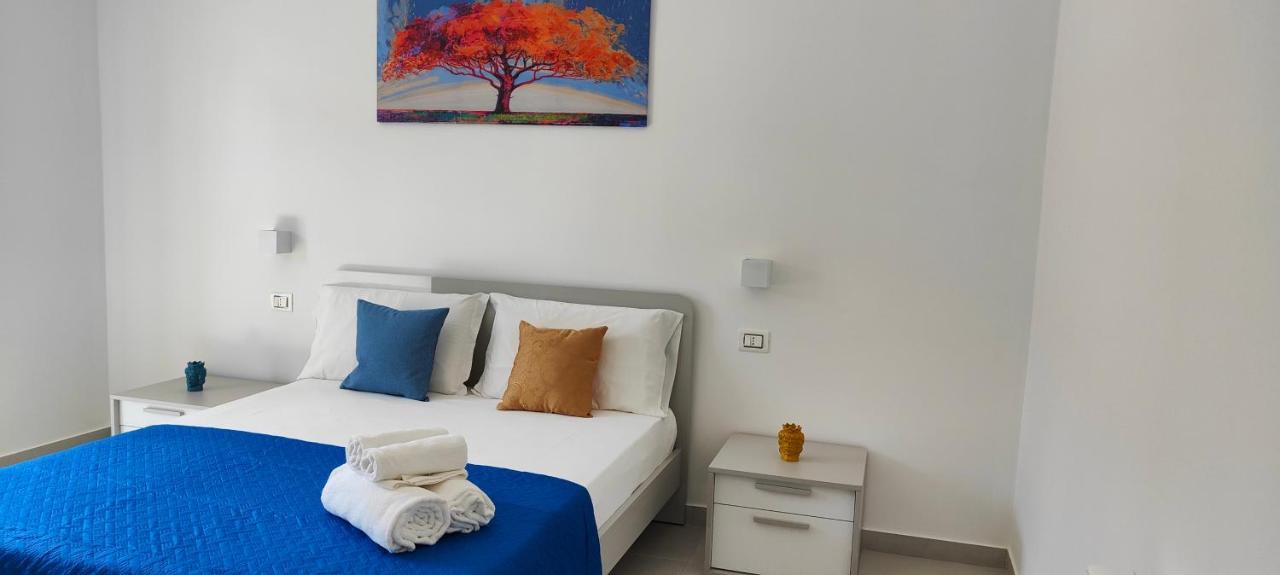 Casa Vacanze Rainbow, Siracusa Syracuse ภายนอก รูปภาพ