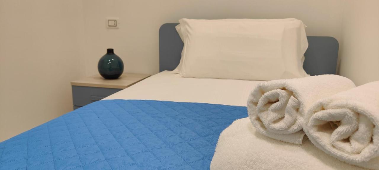 Casa Vacanze Rainbow, Siracusa Syracuse ภายนอก รูปภาพ