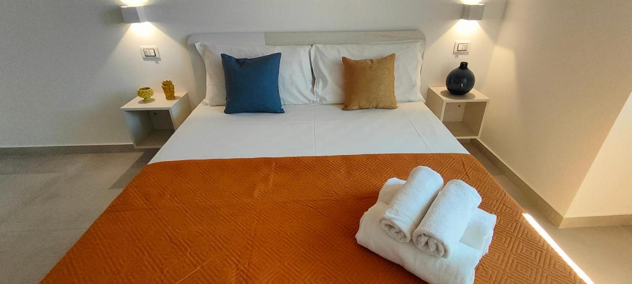 Casa Vacanze Rainbow, Siracusa Syracuse ภายนอก รูปภาพ