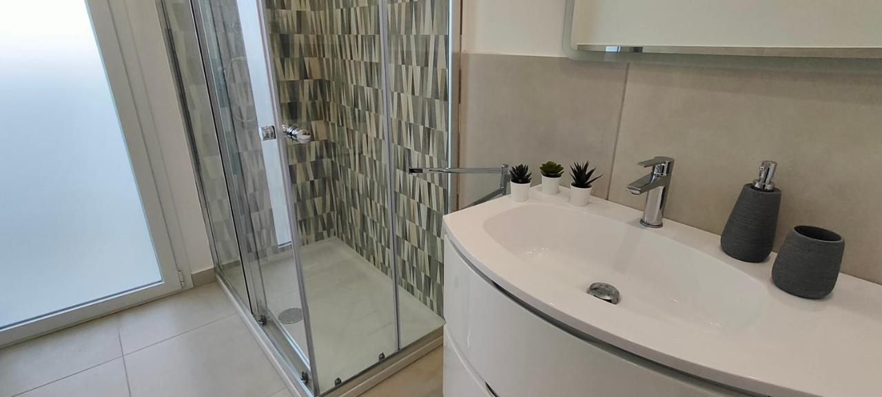Casa Vacanze Rainbow, Siracusa Syracuse ภายนอก รูปภาพ